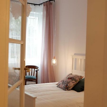 Singer Apartment Old Town Krakau Buitenkant foto